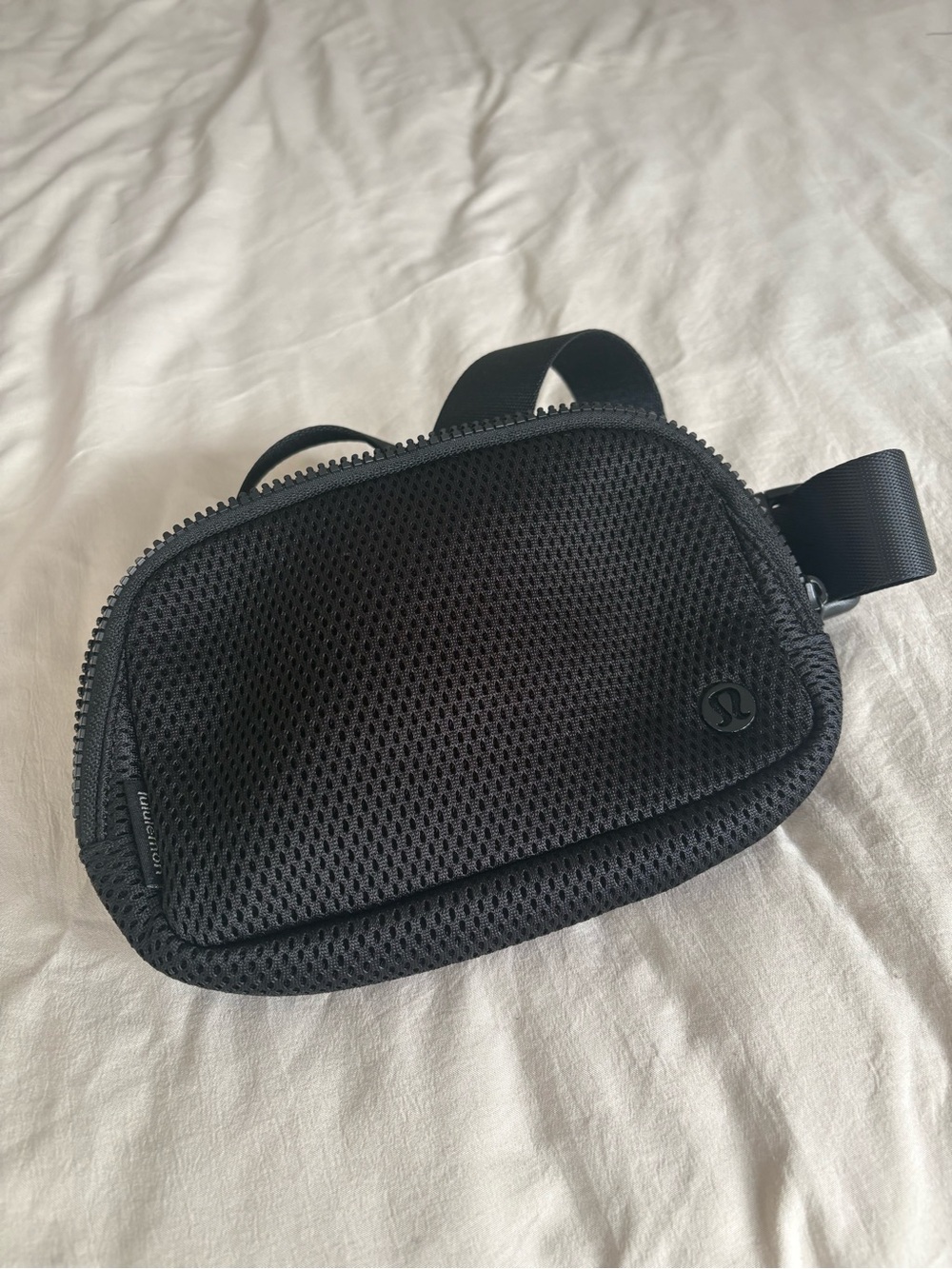 lululemon athletica Black Mesh Belt Bag